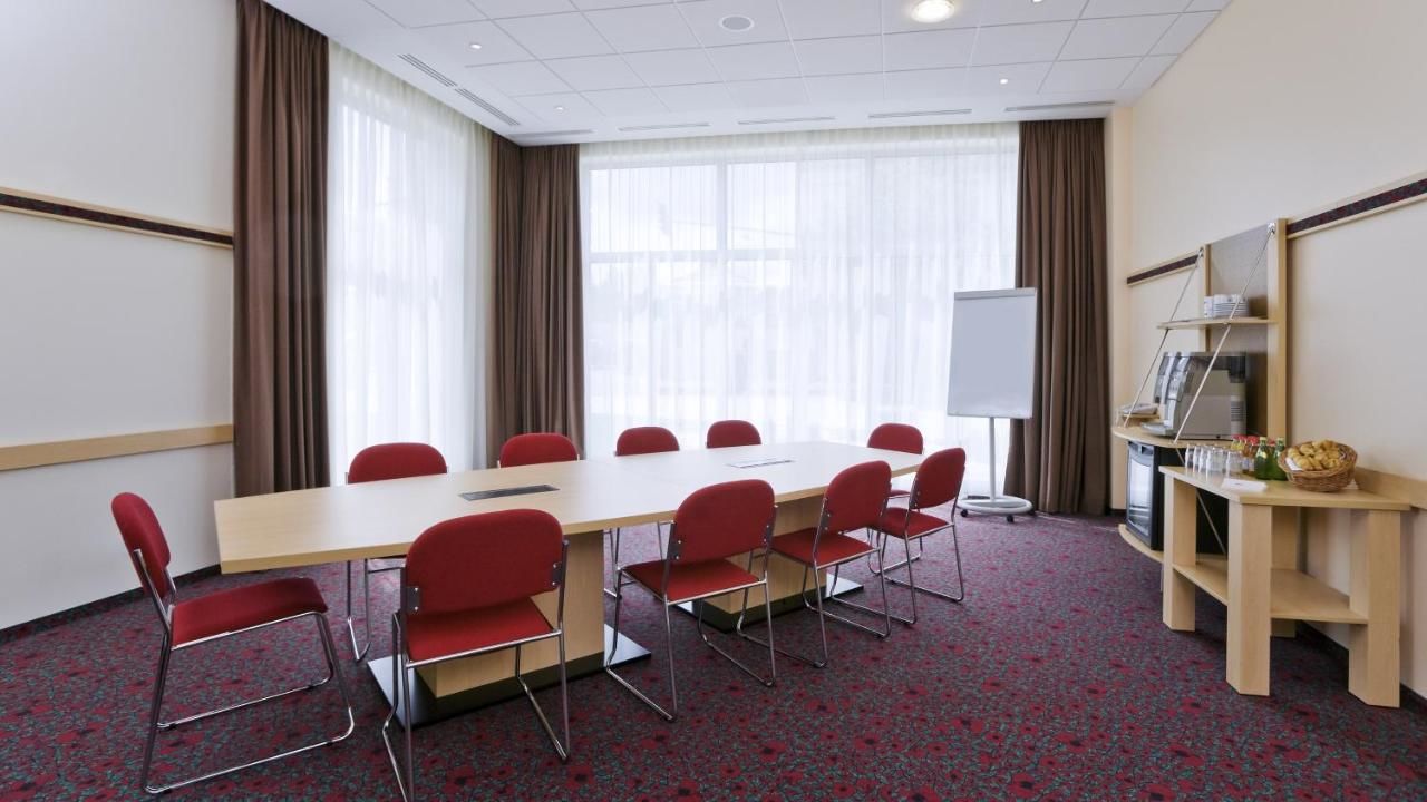 Отель Hotel Ibis Kielce Centrum Кельце-18