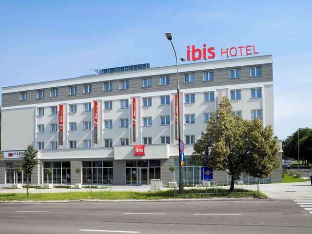 Отель Hotel Ibis Kielce Centrum Кельце-3