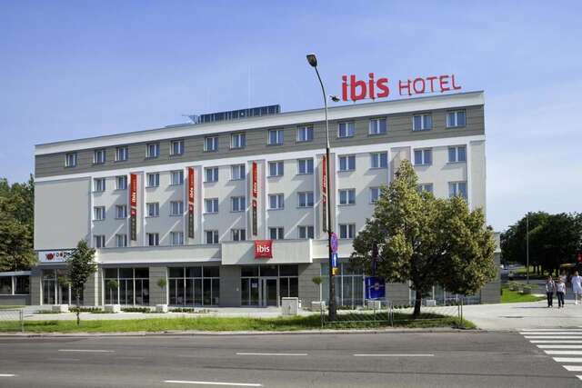 Отель Hotel Ibis Kielce Centrum Кельце-5
